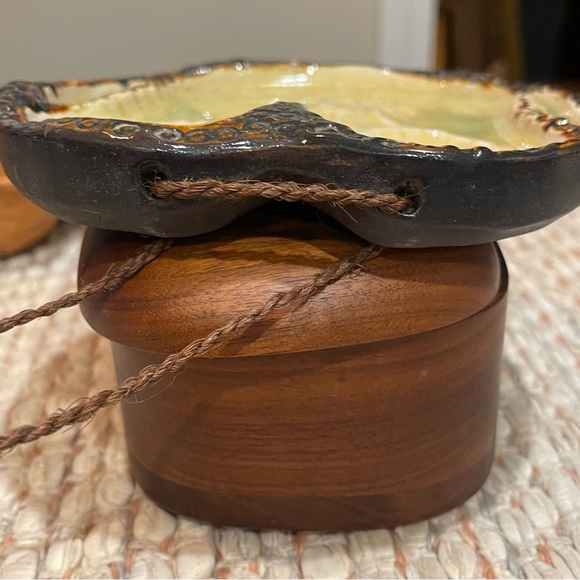 Vintage 70’s Studio Pottery Owl Wall Art or Trinket Dish/Melted Glass - Picture 12 of 16